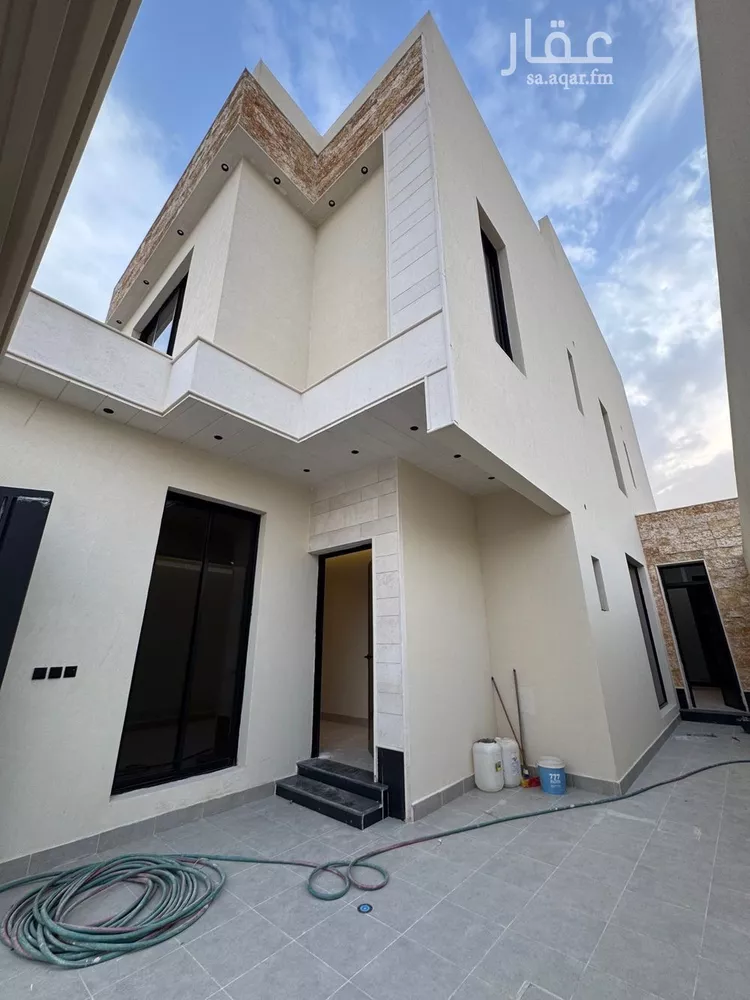 فيلا للبيع في شارع عبدالمنعم القلعي, حي العارض, مدينة الرياض, منطقة الرياض