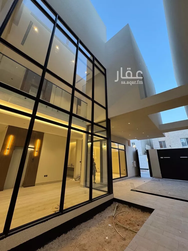 Villa for Sale in Riyadh Al Arid 11