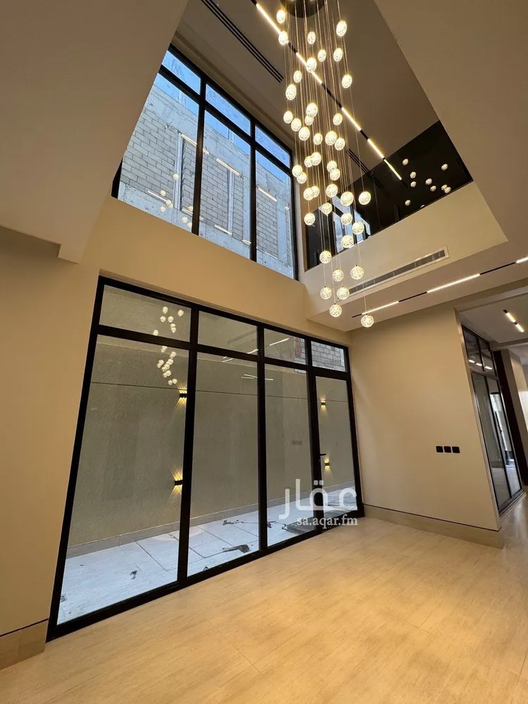 Villa for Sale in Riyadh Al Arid 10