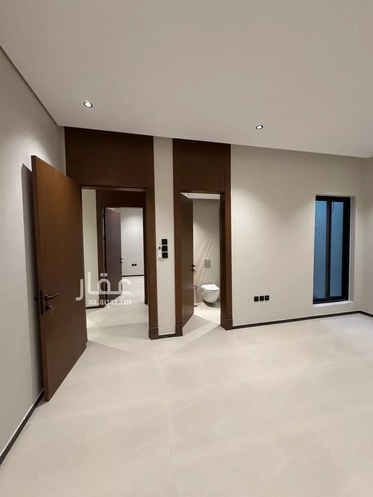 Floor for Rent in Riyadh Al Arid 6