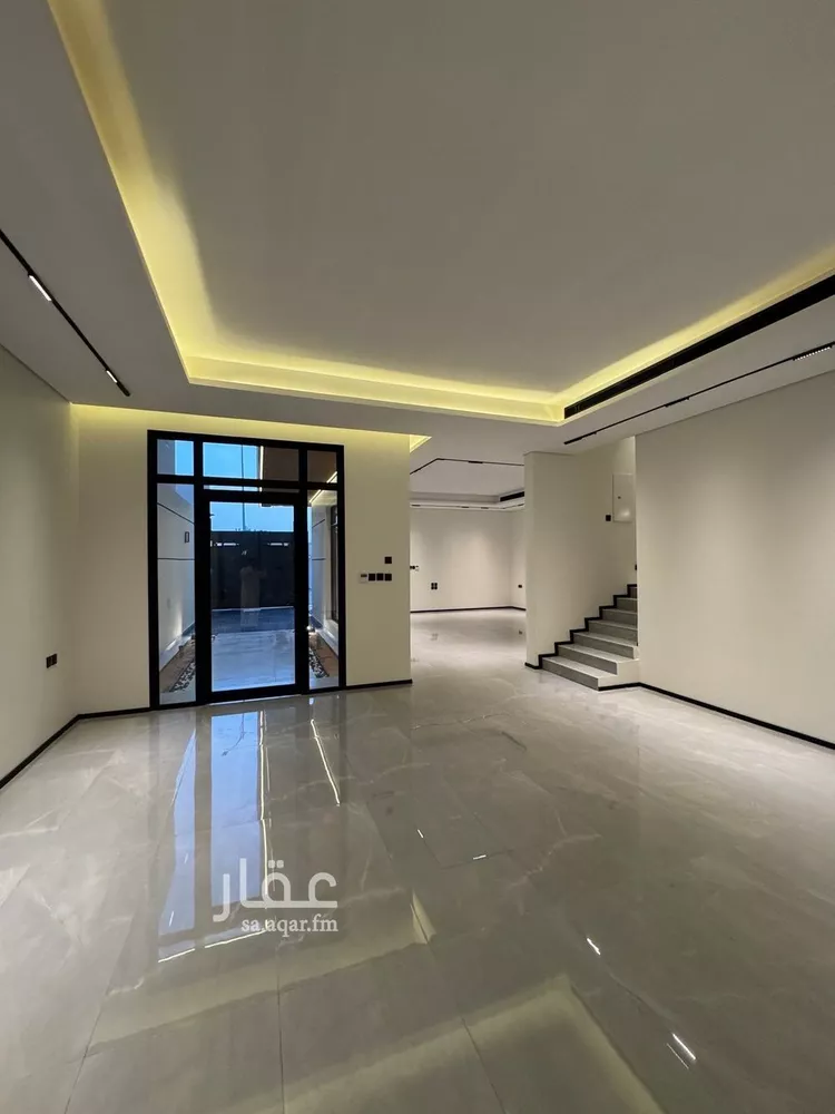 فيلا للبيع في شارع احمد بن السقاء, حي العارض, مدينة الرياض, منطقة الرياض صورة 2