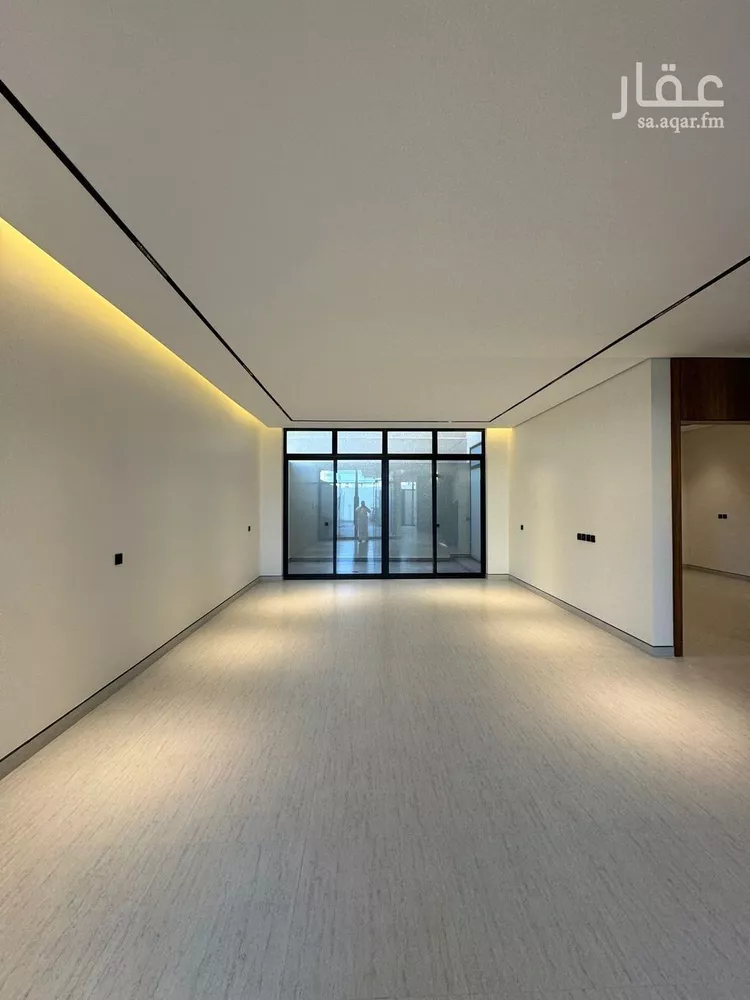فيلا للبيع في شارع إبراهيم بن عبدالله بن سيف, حي العارض, مدينة الرياض, منطقة الرياض صورة 2