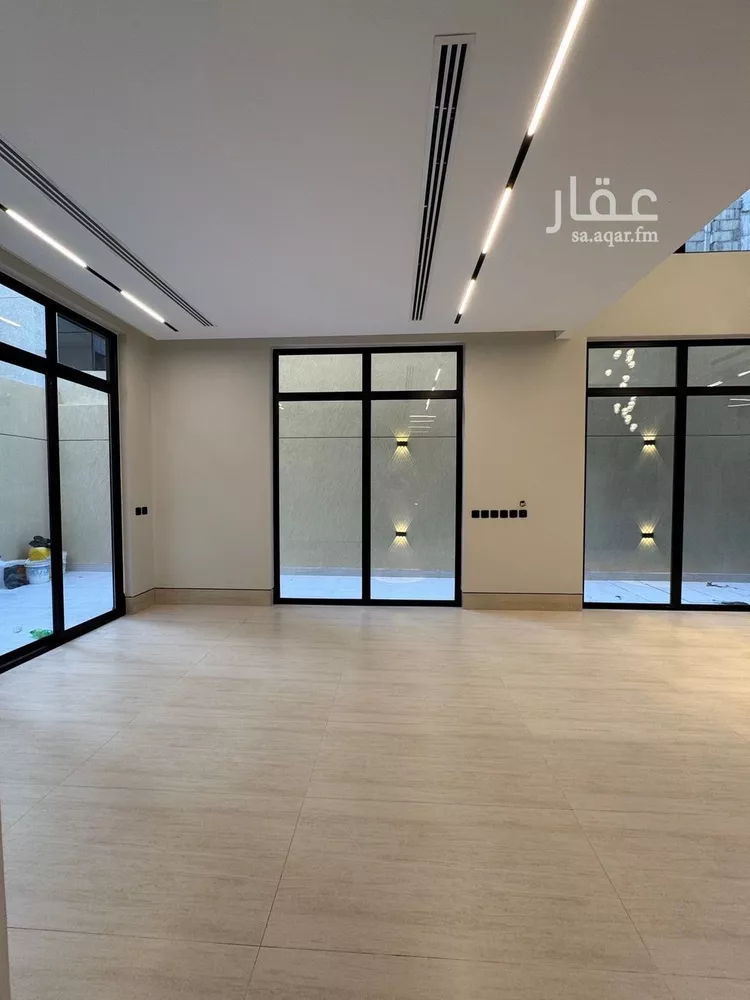 فيلا للبيع في شارع يزيد بن الاصم, حي العارض, مدينة الرياض, منطقة الرياض 6