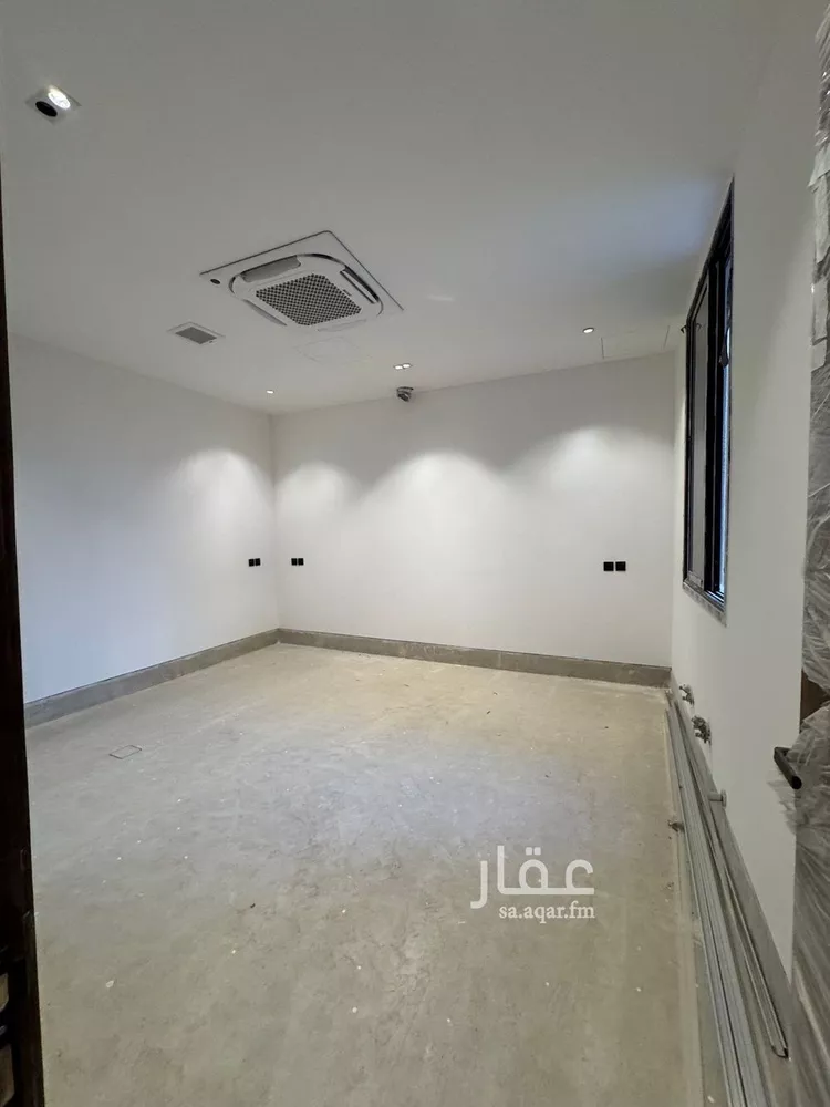 فيلا للبيع في شارع فخر الدين الرازي, حي العارض, مدينة الرياض, منطقة الرياض صورة 2