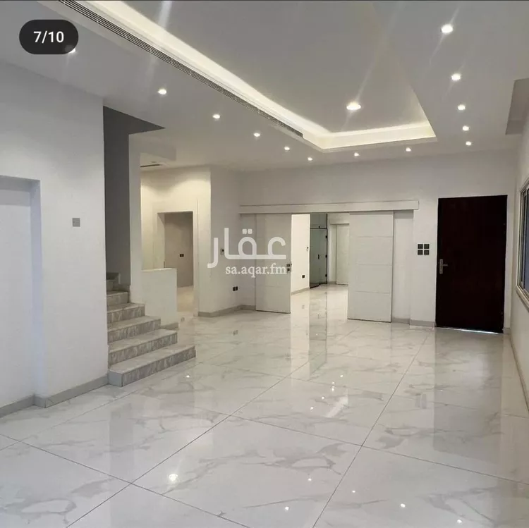 فيلا للبيع في شارع عبدان بن محمد المرزوي, حي العارض, مدينة الرياض, منطقة الرياض 16