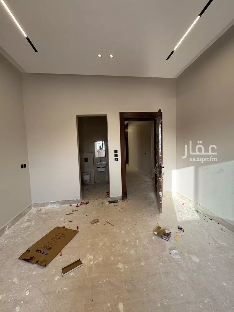 دور للبيع في شارع الأمير خالد بن بندر بن عبدالعزيز, حي العارض, مدينة الرياض, منطقة الرياض 11