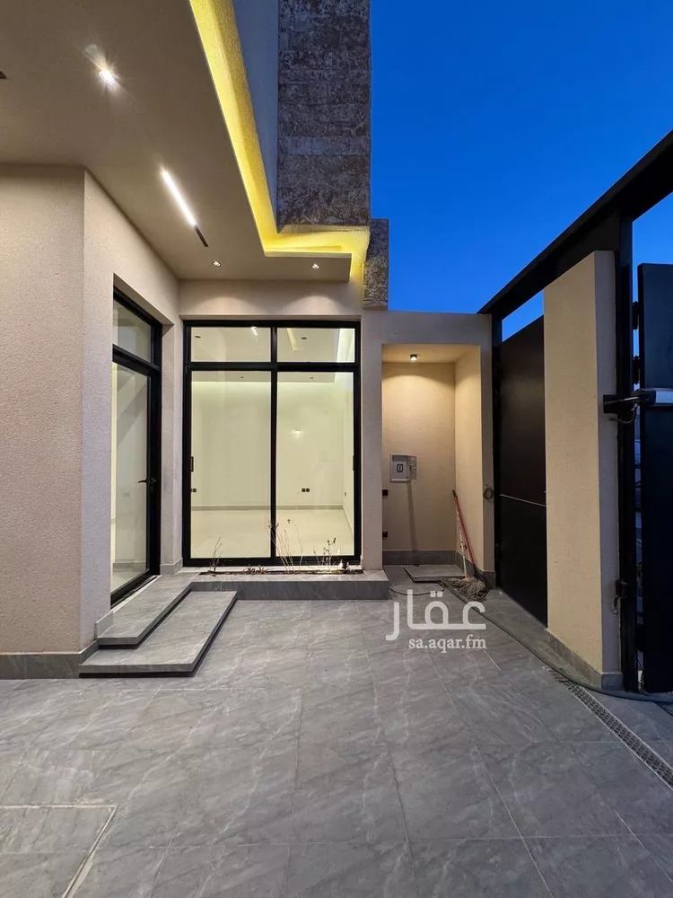 فيلا للبيع في شارع فضيله الشيخ احمد عزت, حي النرجس, مدينة الرياض, منطقة الرياض 14