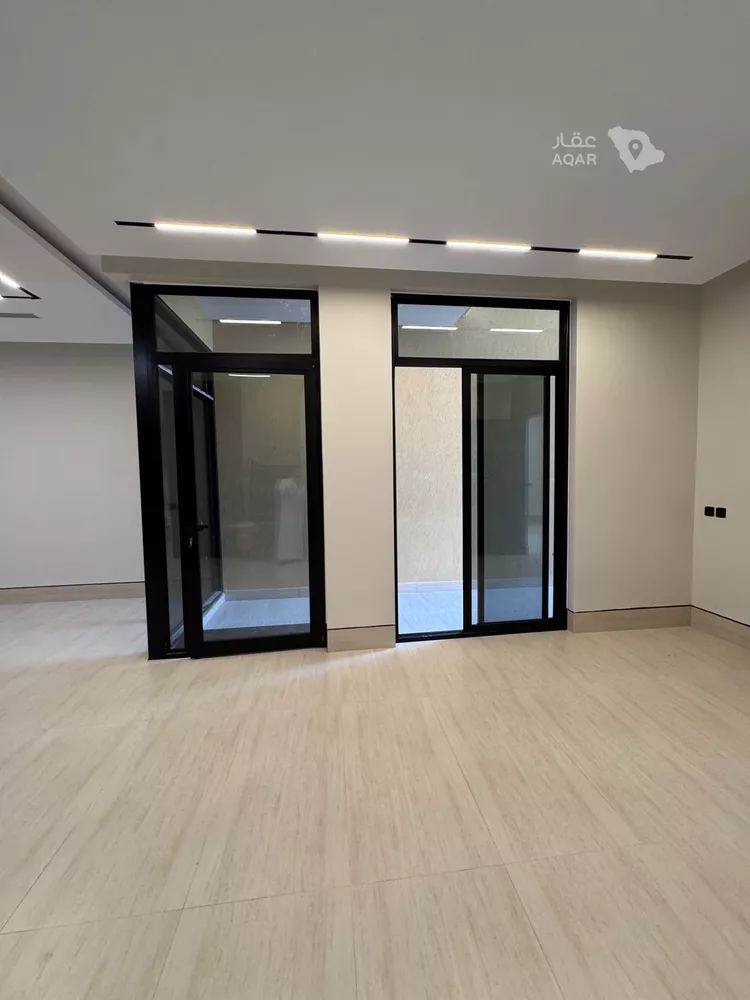 Villa for Sale in Riyadh Al Arid 8