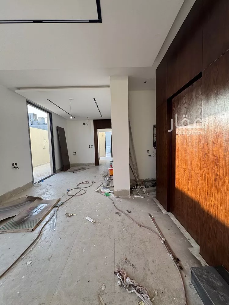 Floor for Sale in Riyadh Al Arid