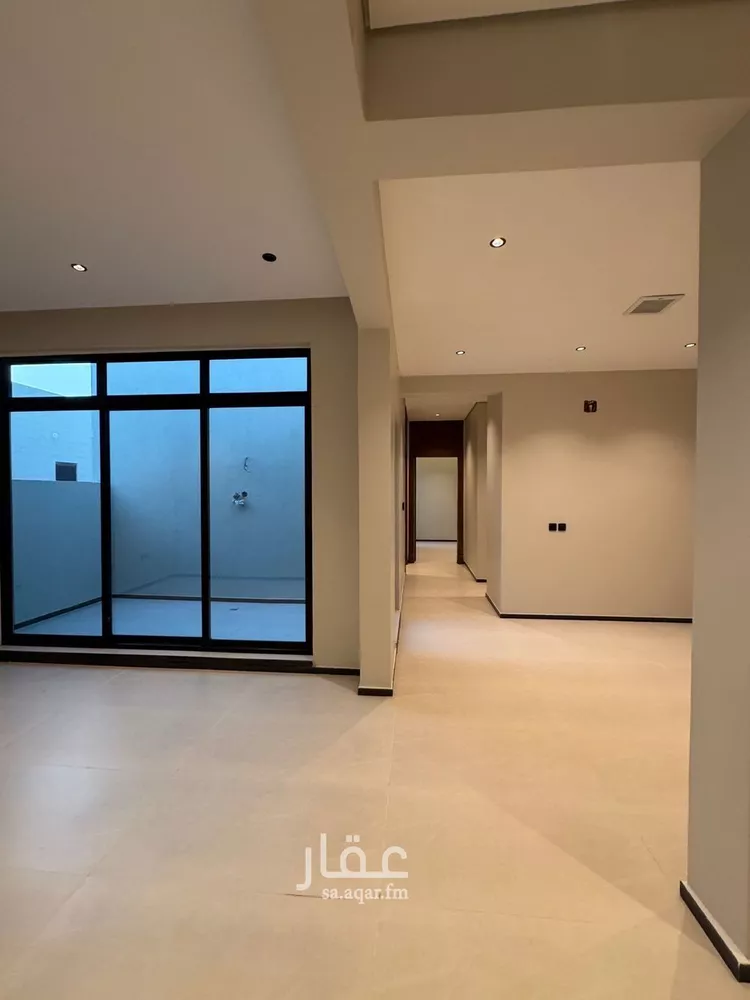 Floor for Sale in Riyadh Al Arid صورة 3
