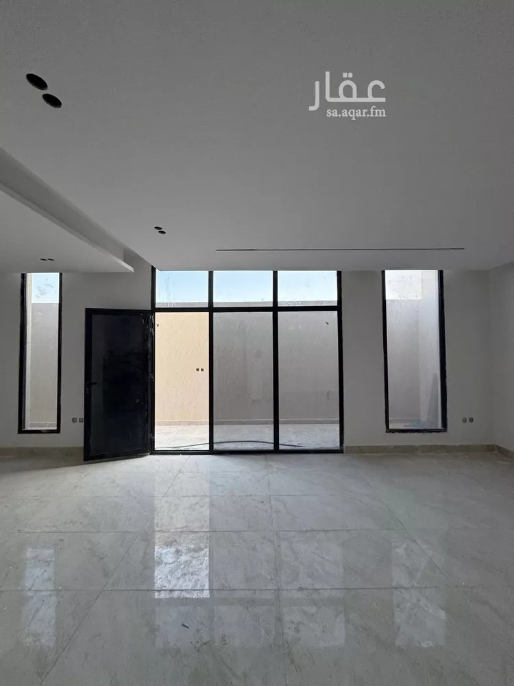 فيلا للبيع في شارع عبدالوهاب بن السلار, حي النرجس, مدينة الرياض, منطقة الرياض صورة 4