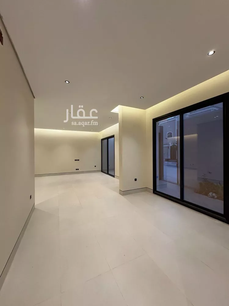 فيلا للبيع في شارع احمد بن حسين الشغدري, حي العارض, مدينة الرياض, منطقة الرياض صورة 5