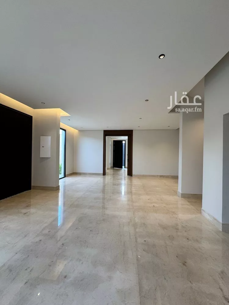 فيلا للبيع في شارع العدل, حي العارض, مدينة الرياض, منطقة الرياض صورة 2