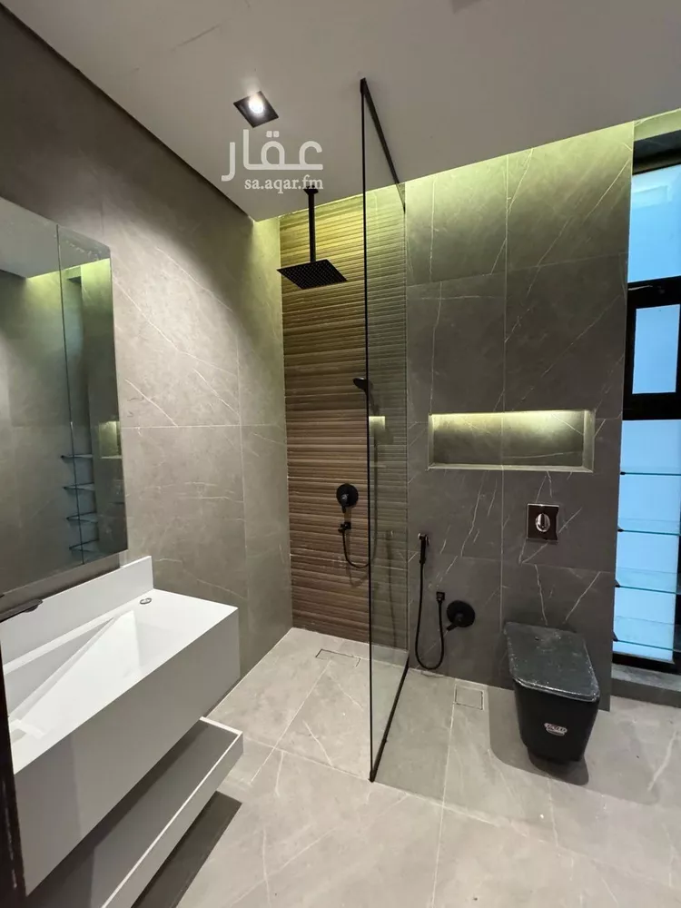فيلا للبيع في شارع الجوادي, حي العارض, مدينة الرياض, منطقة الرياض 9