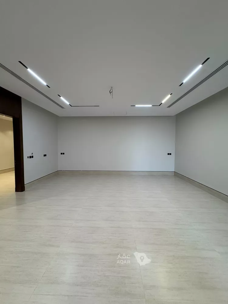 Villa for Sale in Riyadh Al Arid 11