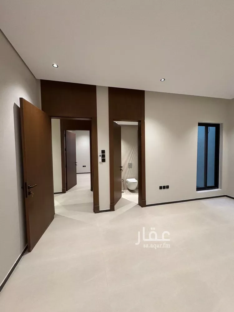 دور للبيع في شارع الملك عبدالعزيز ابن عبدالرحمن سعود الفرعي, حي العارض, مدينة الرياض, منطقة الرياض