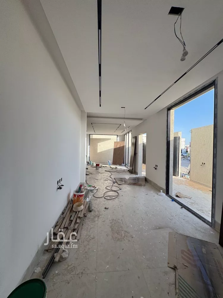 Floor for Sale in Riyadh Al Arid صورة 2