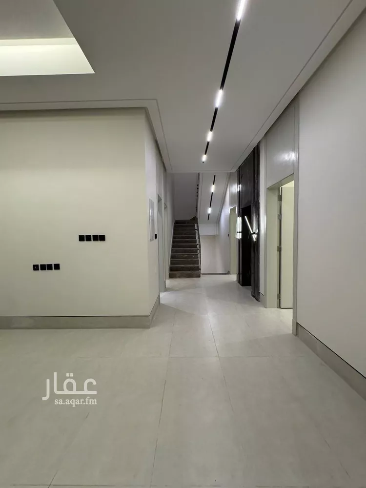 فيلا للبيع في شارع إبراهيم بن محمد السلمي, حي النرجس, مدينة الرياض, منطقة الرياض صورة 2