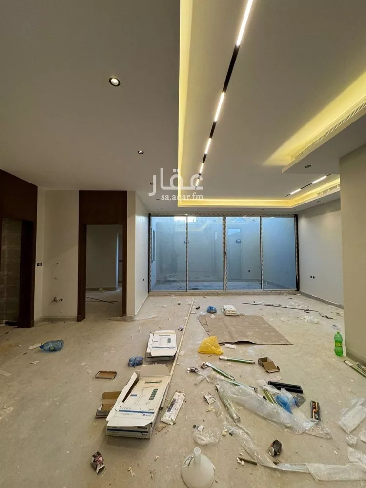 فيلا للبيع في شارع الحسين بن أبي محمد, حي العارض, مدينة الرياض, منطقة الرياض صورة 3