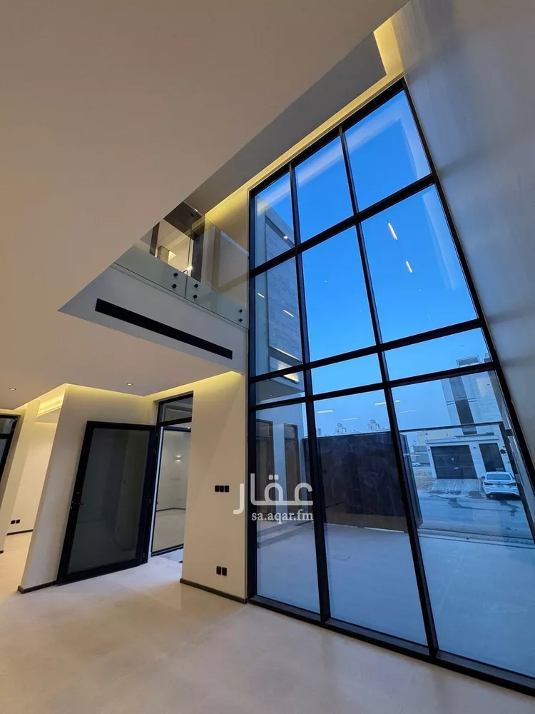 فيلا للبيع في شارع احمد بن حسين الشغدري, حي العارض, مدينة الرياض, منطقة الرياض صورة 2