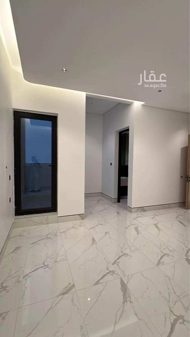 فيلا للبيع في شارع غازي القصيبي, حي النرجس, مدينة الرياض, منطقة الرياض صورة 2