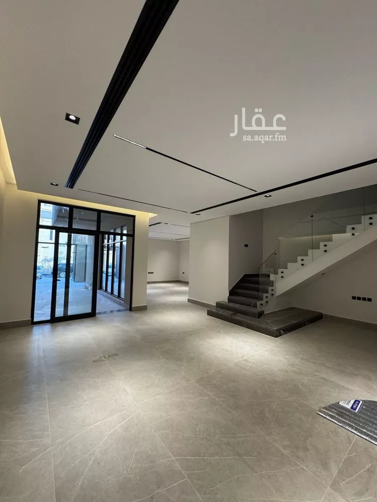 فيلا للبيع في شارع الجوادي, حي العارض, مدينة الرياض, منطقة الرياض 13