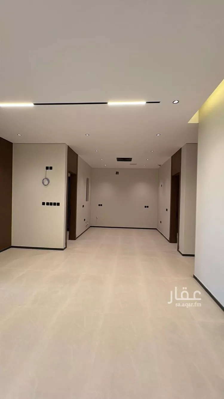 دور للبيع في شارع مليح بن طريف, حي العارض, مدينة الرياض, منطقة الرياض صورة 4