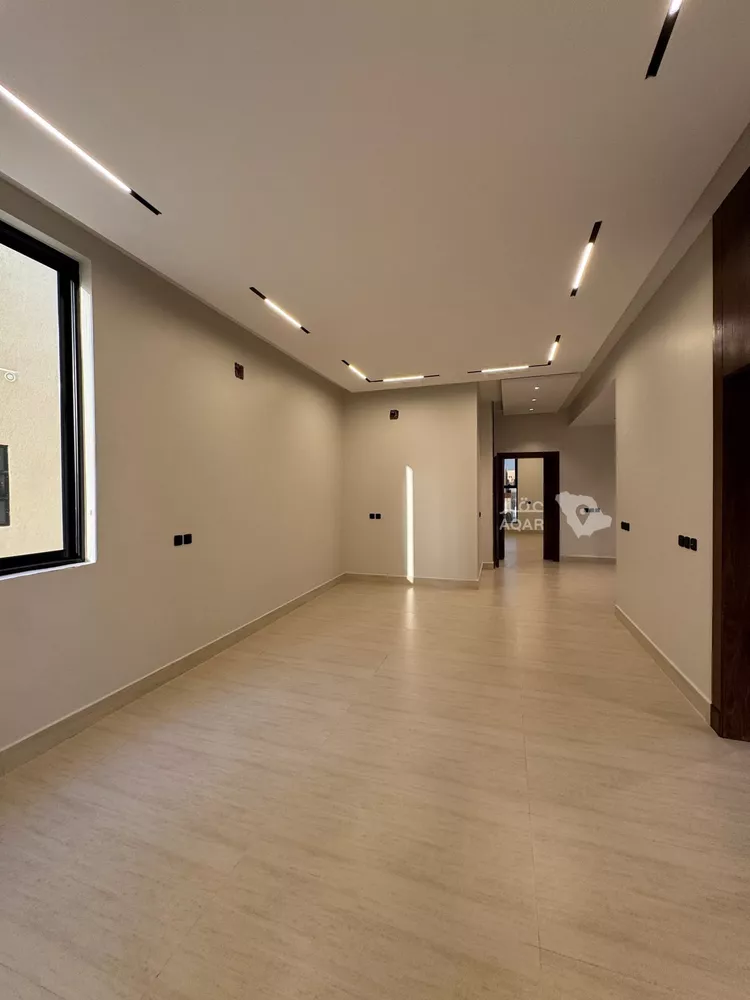 Floor for Sale in Riyadh Al Arid
