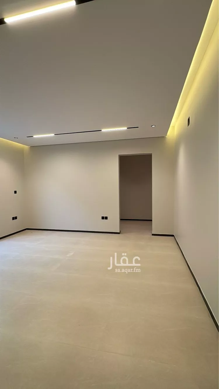 فيلا للبيع في شارع عبدالمعطي باكثير, حي العارض, مدينة الرياض, منطقة الرياض صورة 5