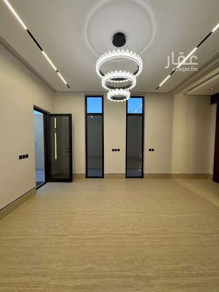 دور للبيع في شارع عمر المالكي, حي العارض, مدينة الرياض, منطقة الرياض صورة 5