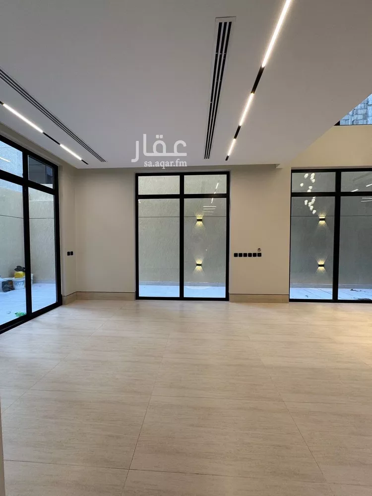 Villa for Sale in Riyadh Al Arid 14