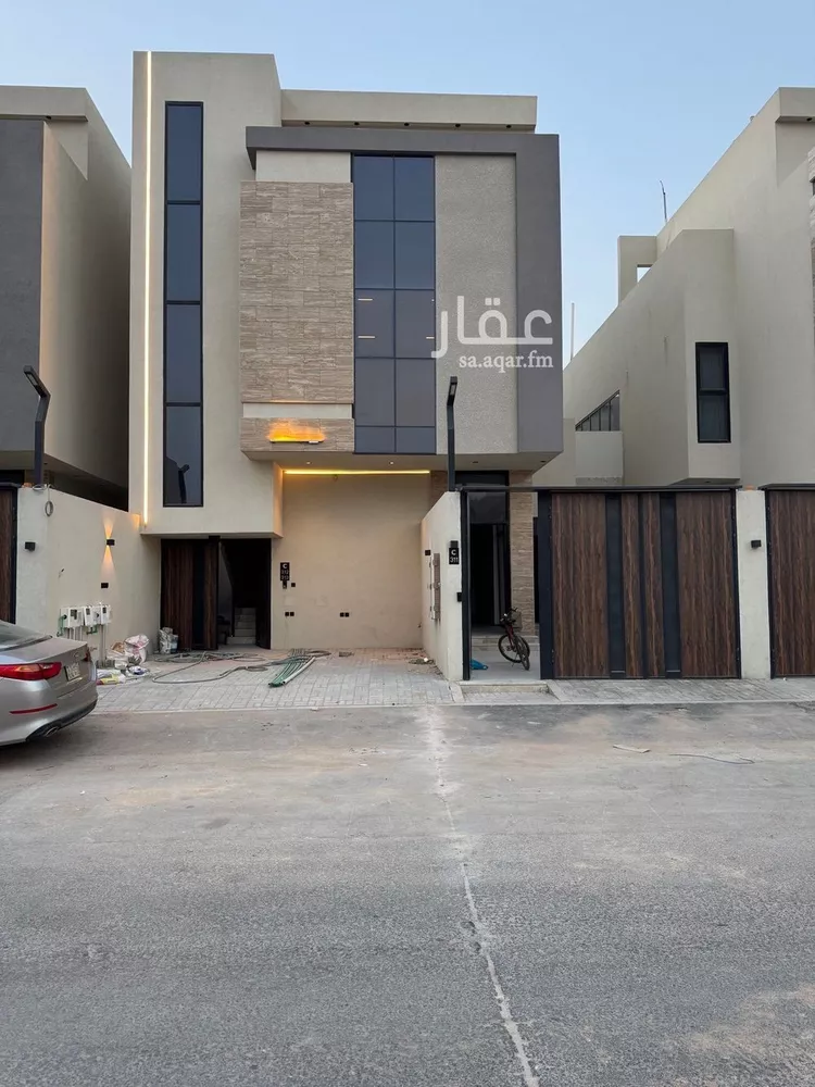 Floor for Sale in Riyadh Al Arid