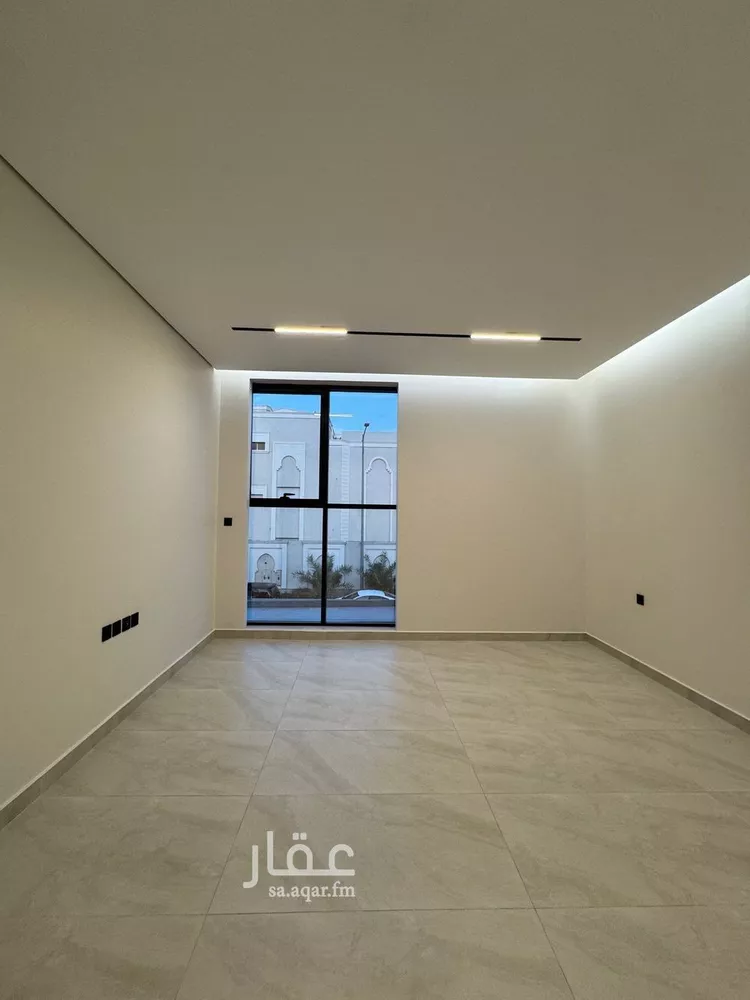 فيلا للبيع في شارع أحمد بن حفص, حي العارض, مدينة الرياض, منطقة الرياض صورة 2