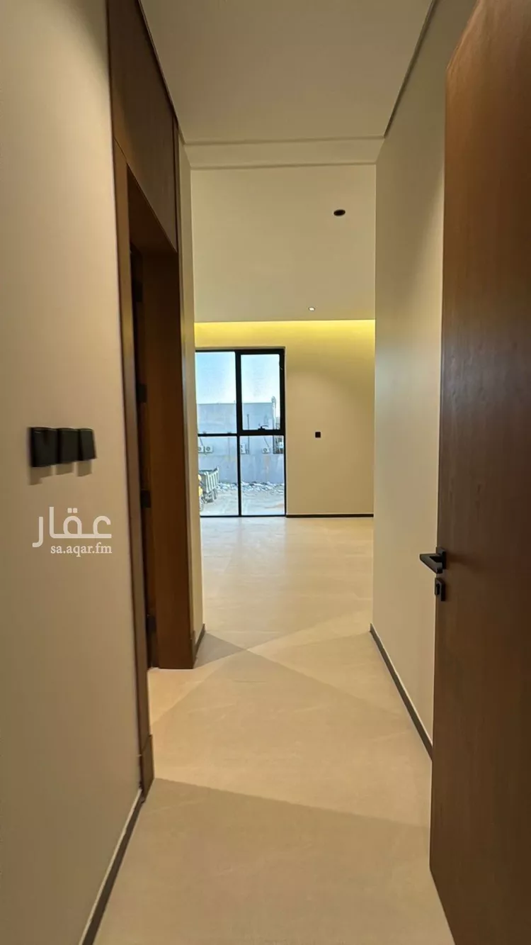 فيلا للبيع في شارع عبدالمعطي باكثير, حي العارض, مدينة الرياض, منطقة الرياض صورة 3
