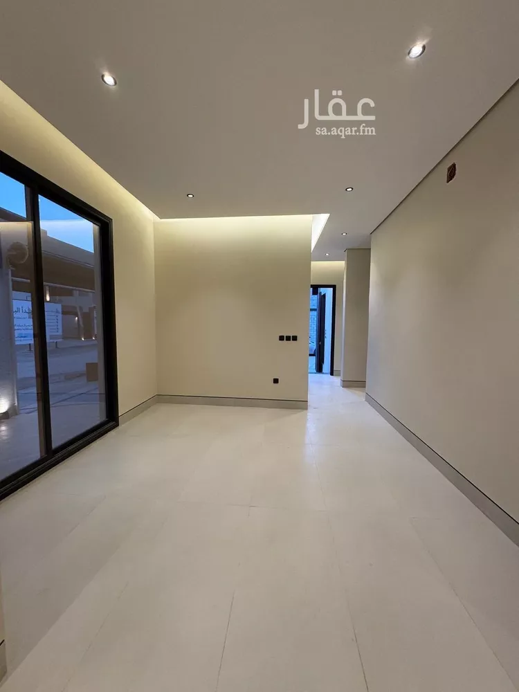 Villa for Sale in Riyadh Al Arid 12