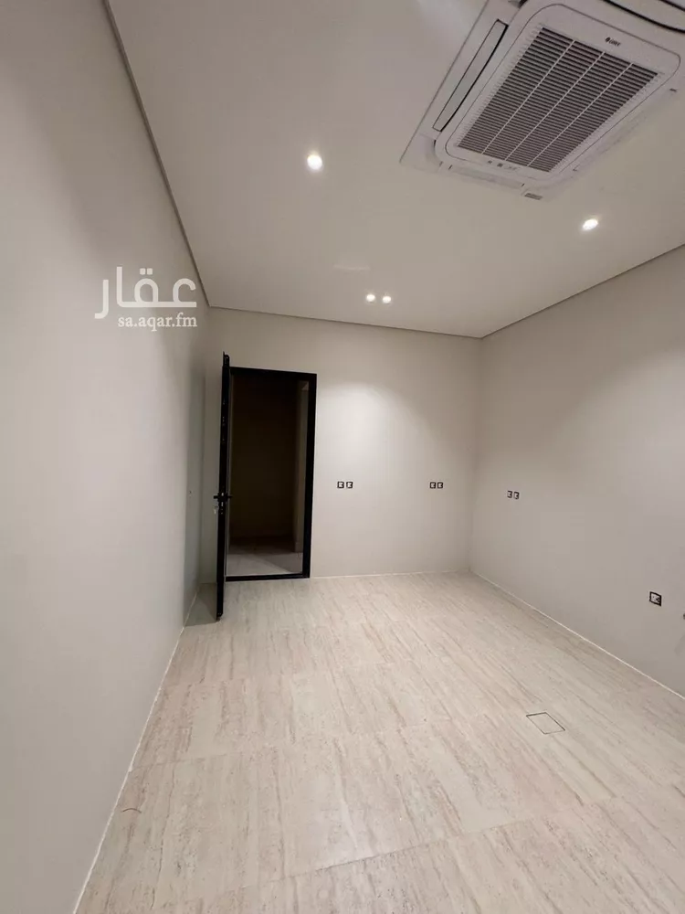 Villa for Sale in Riyadh Al Arid 6