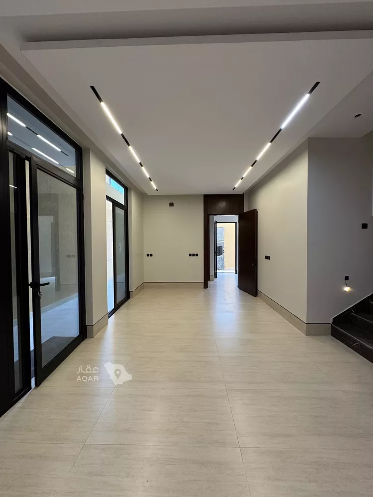 Villa for Sale in Riyadh Al Arid 12