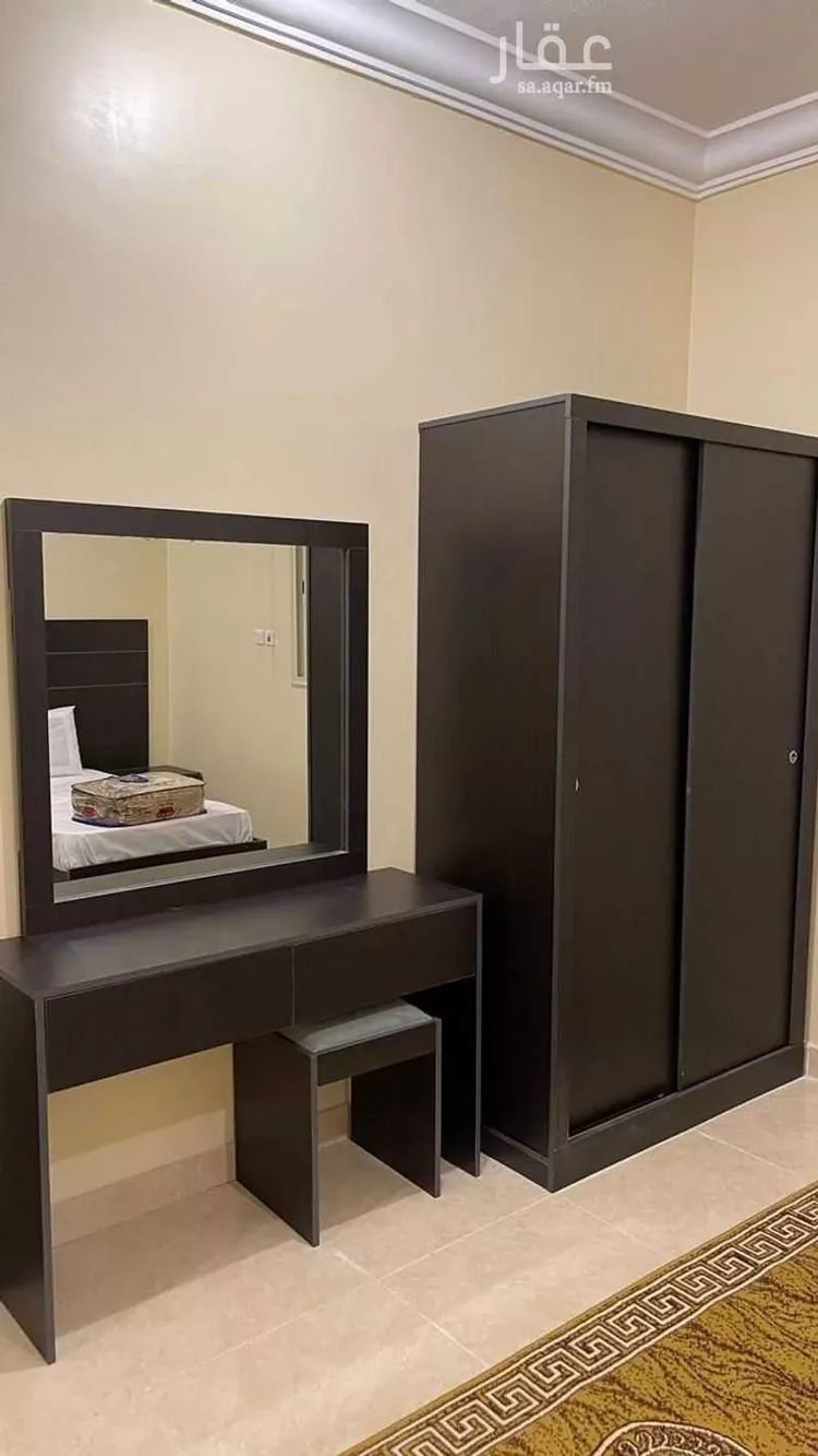 شقة للإيجار في شارع عبدالرحمن ابن يزيد اللخمي, حي المصيف, مدينة خميس مشيط, منطقة عسير صورة 3