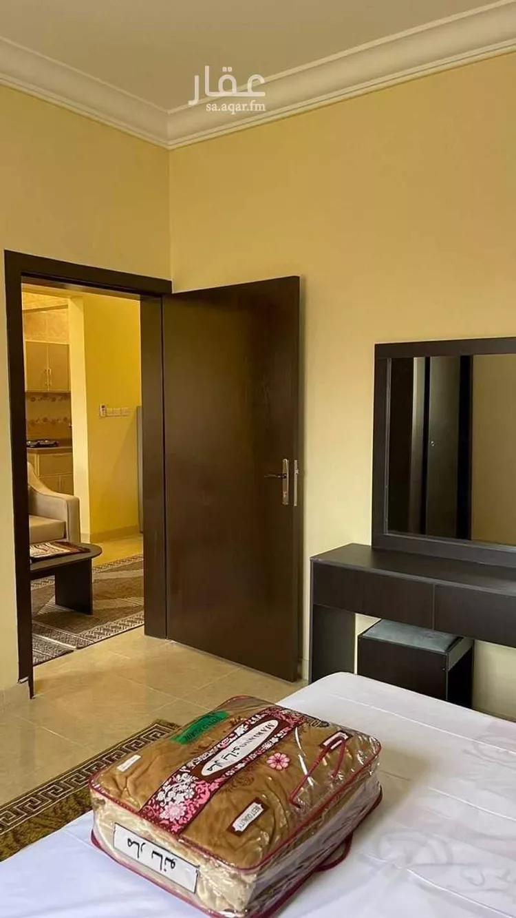 شقة للإيجار في شارع عبدالرحمن ابن يزيد اللخمي, حي المصيف, مدينة خميس مشيط, منطقة عسير صورة 4