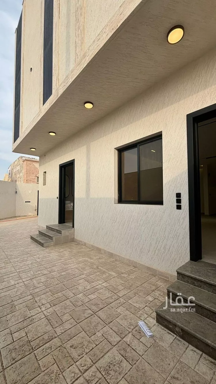 فيلا للبيع في شارع محمد بن صالح الصيمري, حي الدفاع, مدينة المدينة المنورة, منطقة المدينة المنورة