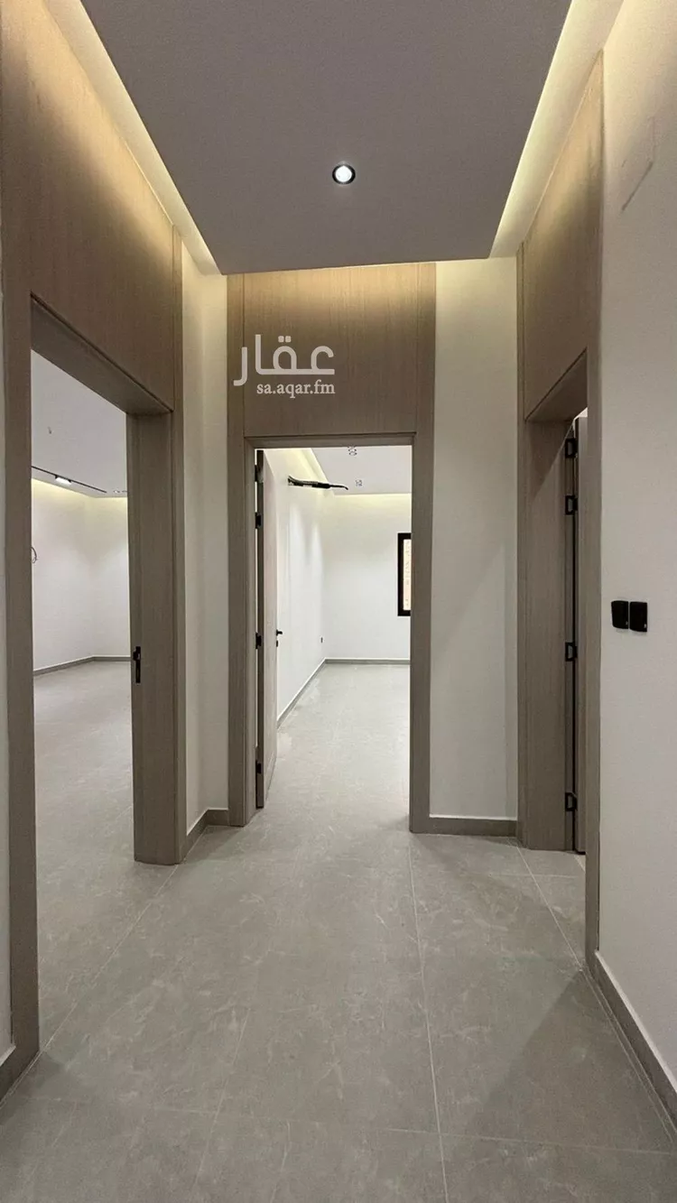 فيلا للبيع في شارع محمد بن صالح الصيمري, حي الدفاع, مدينة المدينة المنورة, منطقة المدينة المنورة صورة 2