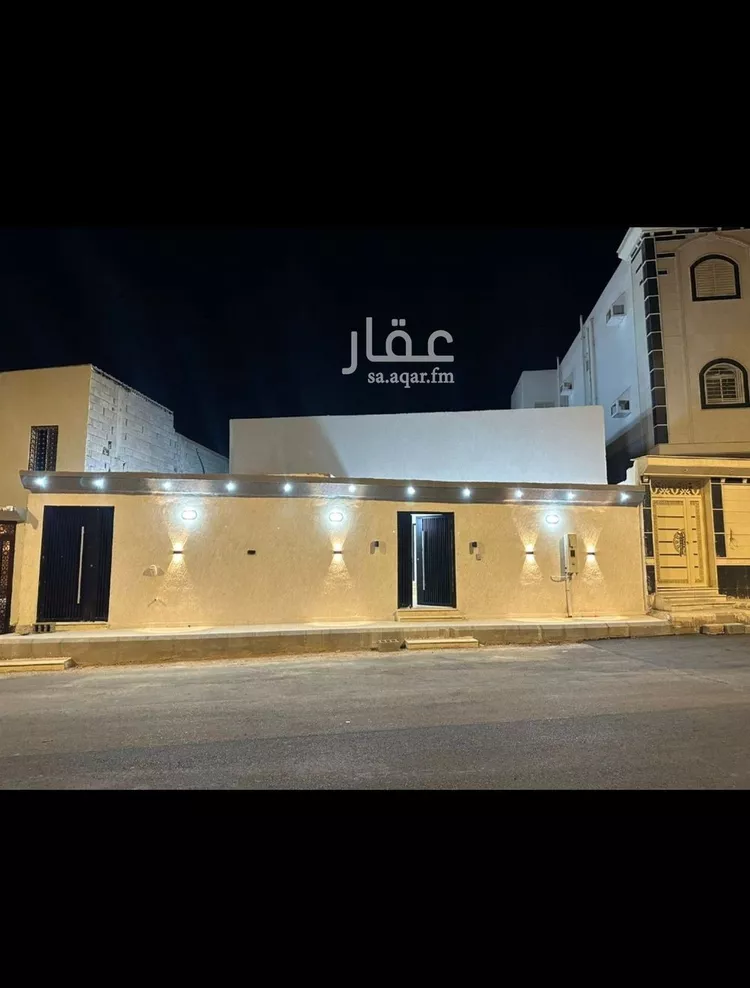 دور للبيع في شارع عطاء ابن يقعوب, حي وادي البطان, مدينة المدينة المنورة, منطقة المدينة المنورة