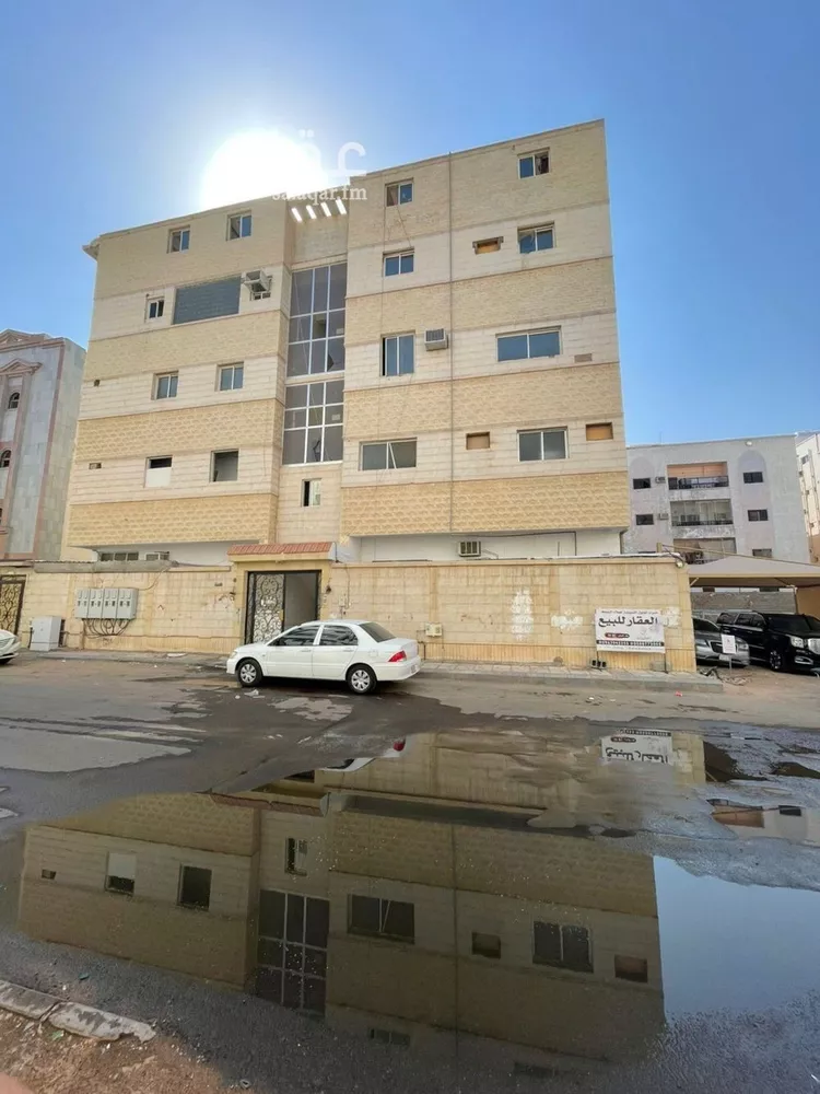 عمارة للبيع في شارع معقل بن سنان بن مظهر, حي العريض, مدينة المدينه المنوره, منطقة المدينة المنورة