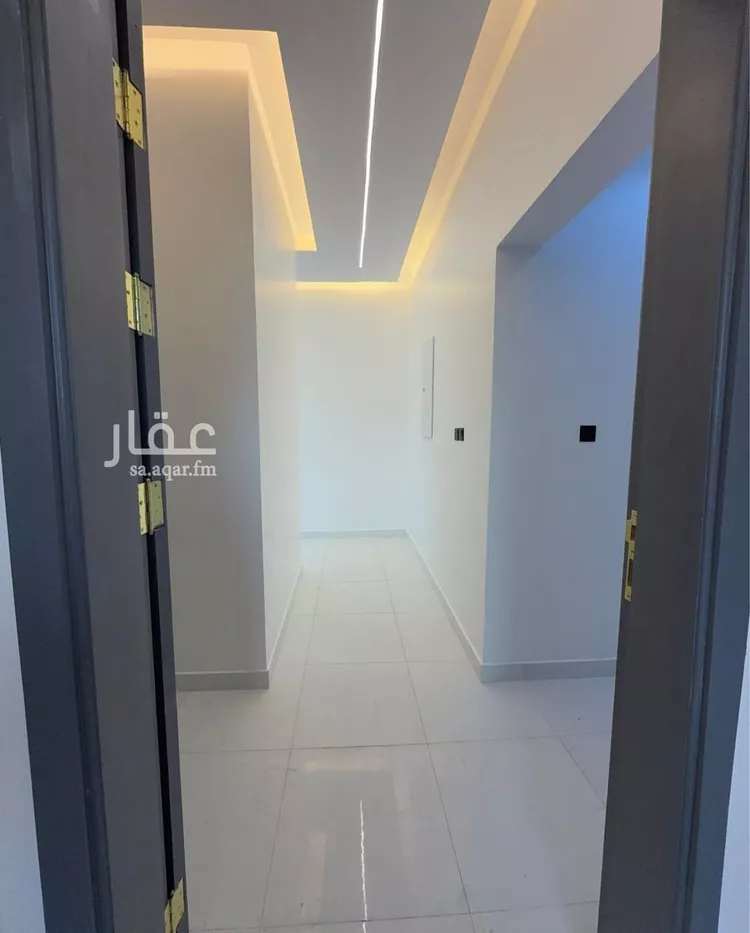 Floor for Sale in Medina Al Matar