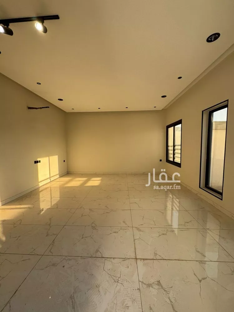 فيلا للبيع في شارع يحيىى بن عبدالله بن بكير, حي شوران, مدينة المدينة المنورة, منطقة المدينة المنورة صورة 5