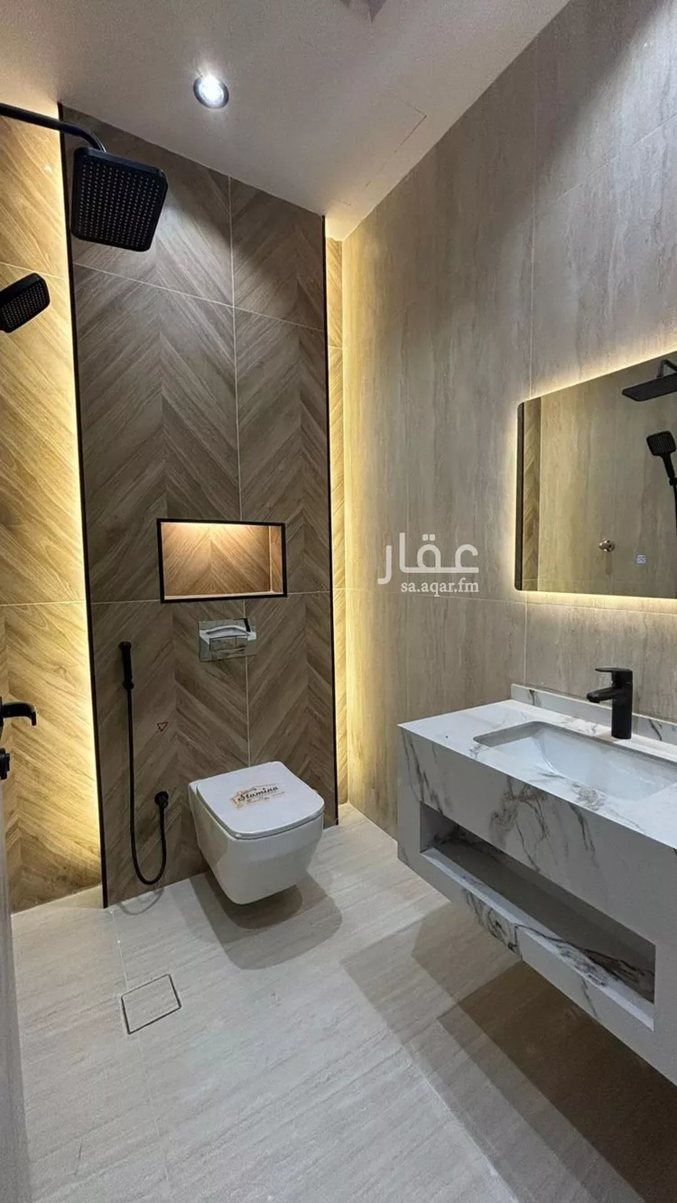 فيلا للبيع في شارع محمد بن صالح الصيمري, حي الدفاع, مدينة المدينة المنورة, منطقة المدينة المنورة صورة 5