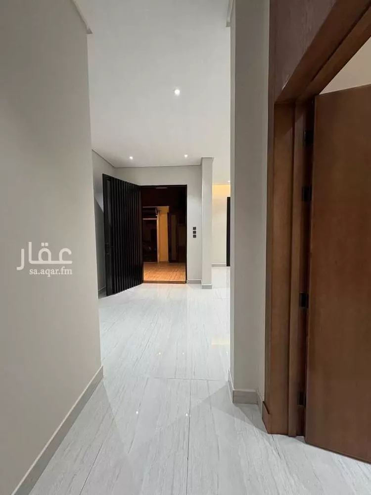 فيلا للبيع في شارع جبل قطن, حي القادسية, مدينة الرياض, منطقة الرياض صورة 5