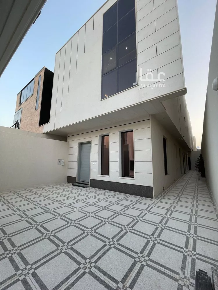 فيلا للبيع في شارع عمر الصفار, حي المرجان, مدينة الرياض, منطقة الرياض صورة 2