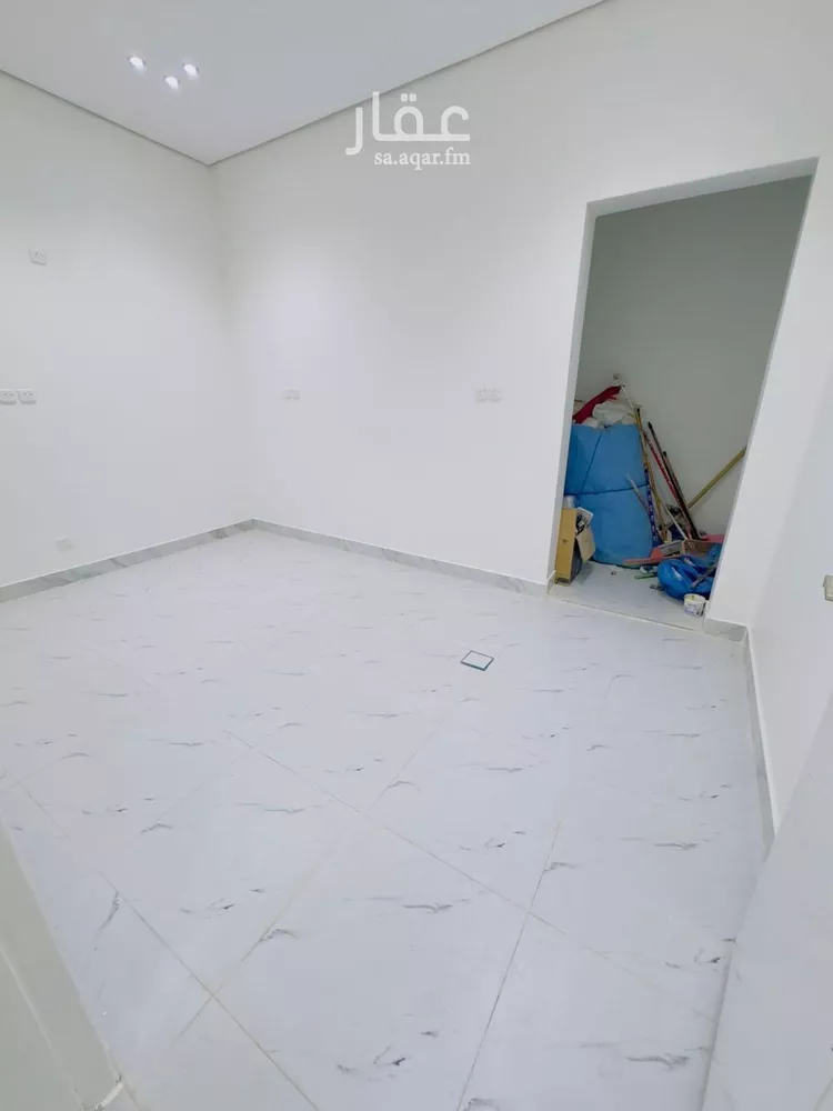 دور للبيع في شارع اجداد, حي القادسية, مدينة الرياض, منطقة الرياض صورة 3