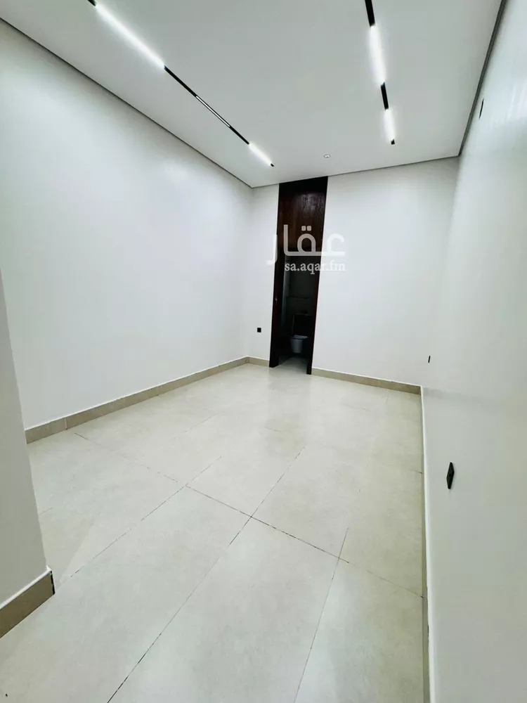 دور للبيع في شارع عزت خطاب, حي الرمال, مدينة الرياض, منطقة الرياض صورة 3
